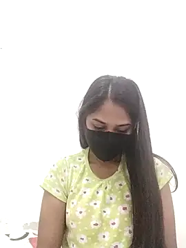 Snapshot of Green_LaDY66 chatting on November 7, 2025, 5:01 am Green LaDY66 online show from November 7, 2025, 5:01 am