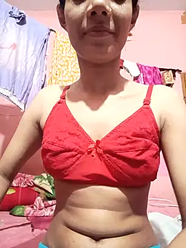 Green LaDY66 online show from April 28, 2026, 8:02 pm
