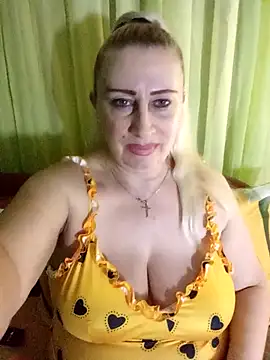 Esenia505 online show from January 31, 2026, 7:12 pm