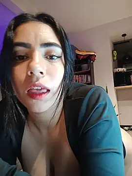 Sara-215 online show from April 26, 2026, 4:21 am