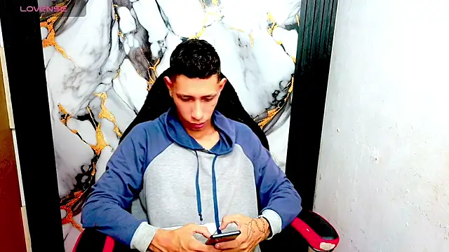 The latin boy online show from February 2, 2026, 2:10 am