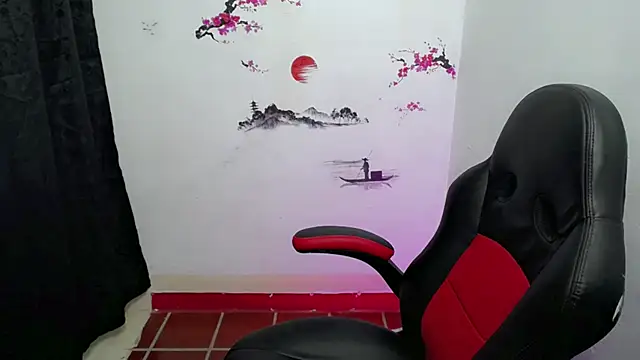 Snapshot of The_latin_boy chatting on November 5, 2025, 1:58 pm The latin boy online show from November 5, 2025, 1:58 pm