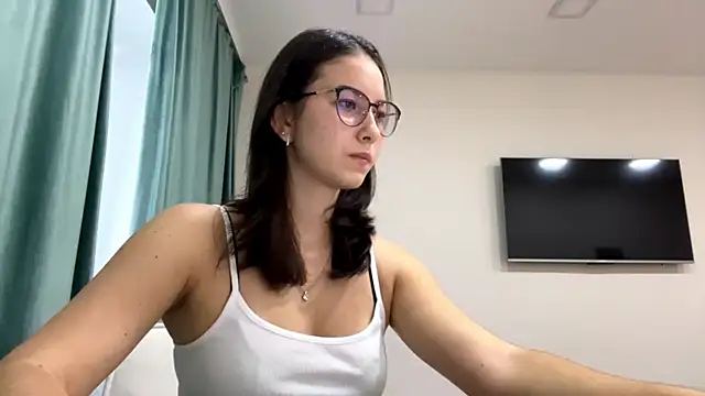 Allisgree online show from November 7, 2025, 9:58 am