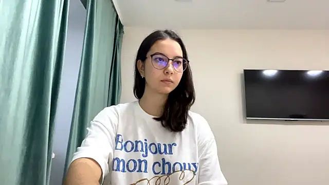 Allisgree online show from November 15, 2025, 7:23 am