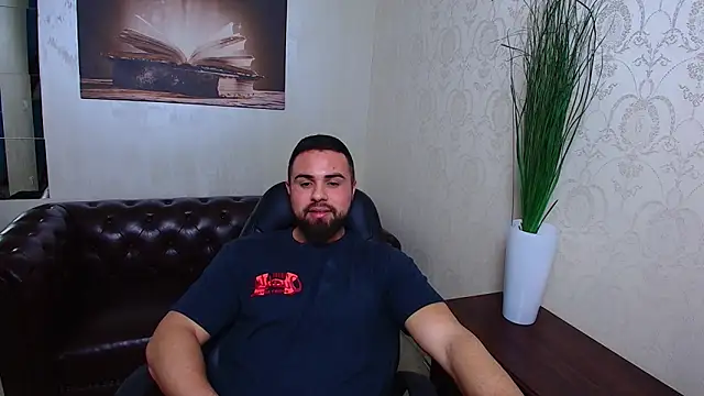 HayesWood online show from February 4, 2026, 5:57 am