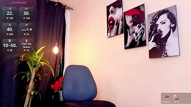 Snapshot of Flor_Gil chatting on November 27, 2025, 3:40 am Flor Gil online show from November 27, 2025, 3:40 am