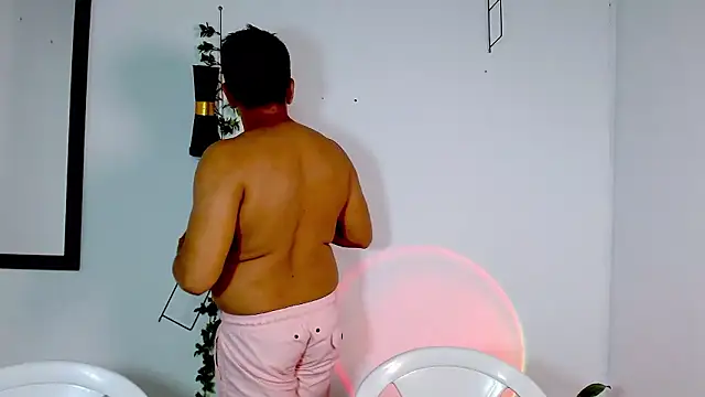 Mia sexylatin online show from January 17, 2026, 2:04 am