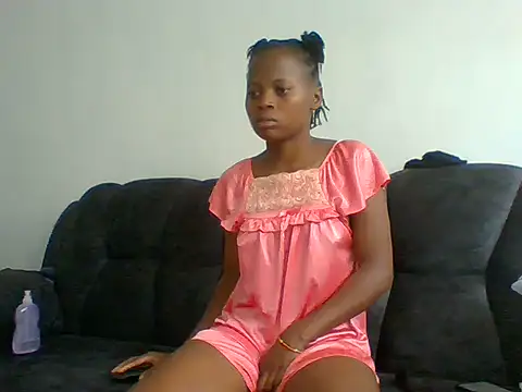Snapshot of Spicyit2 chatting on May 26, 2026, 10:46 am Spicyit2 online show from May 26, 2026, 10:46 am