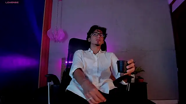 Snapshot of kane_del_toro chatting on December 4, 2025, 6:56 am kane del toro online show from December 4, 2025, 6:56 am