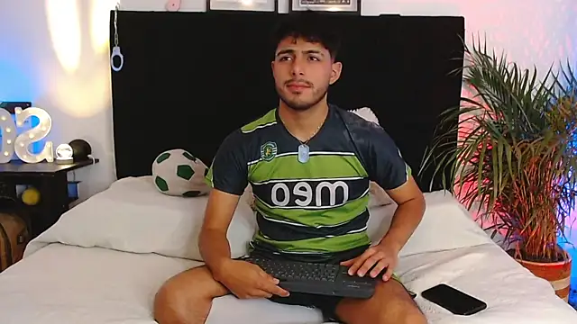 Snapshot of jaiden_thoner chatting on November 28, 2025, 6:24 am jaiden thoner online show from November 28, 2025, 6:24 am