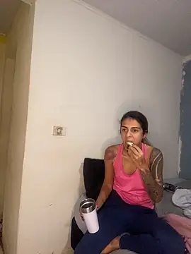 Snapshot of sabrinaneves chatting on May 26, 2026, 3:32 pm sabrinaneves online show from May 26, 2026, 3:32 pm