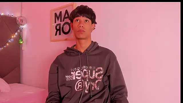 michael vidal online show from November 12, 2025, 9:18 pm