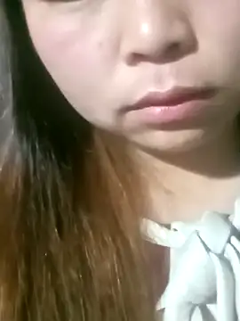 Snapshot of matbiec- chatting on November 13, 2025, 9:40 pm matbiec- online show from November 13, 2025, 9:40 pm