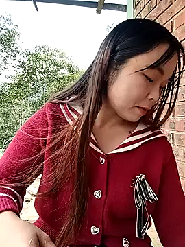 Snapshot of matbiec- chatting on December 2, 2025, 2:23 am matbiec- online show from December 2, 2025, 2:23 am