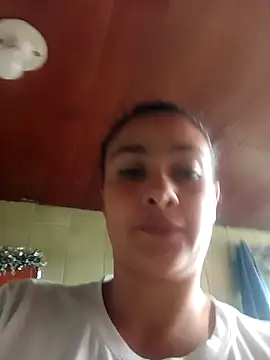 Snapshot of Isa-Giraldo chatting on November 23, 2025, 7:35 pm Isa-Giraldo online show from November 23, 2025, 7:35 pm