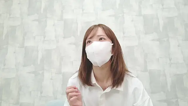 Snapshot of Minami_jjjj chatting on August 7, 2026, 12:49 am Minami jjjj online show from August 7, 2026, 12:49 am