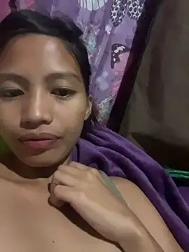 hottiebabe23 online show from November 15, 2025, 4:38 am