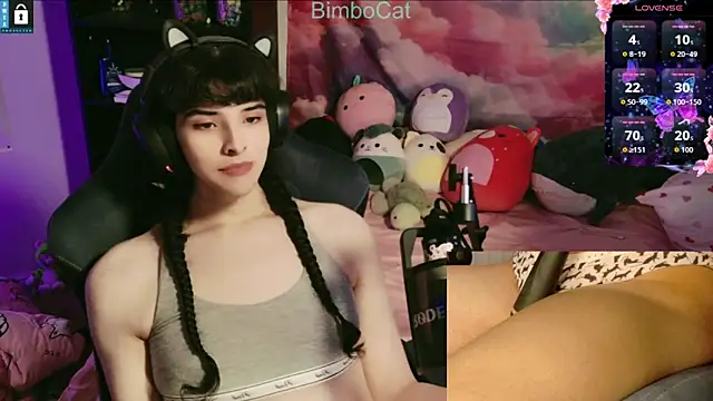 Snapshot of BimboCat chatting on November 17, 2025, 2:15 am BimboCat online show from November 17, 2025, 2:15 am