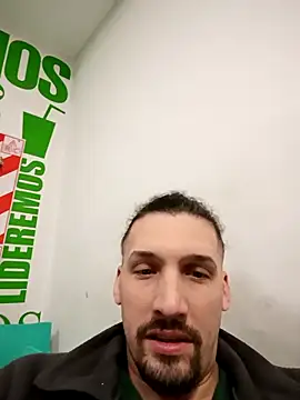 Snapshot of Abogado22 chatting on October 29, 2025, 6:34 am Abogado22 online show from October 29, 2025, 6:34 am