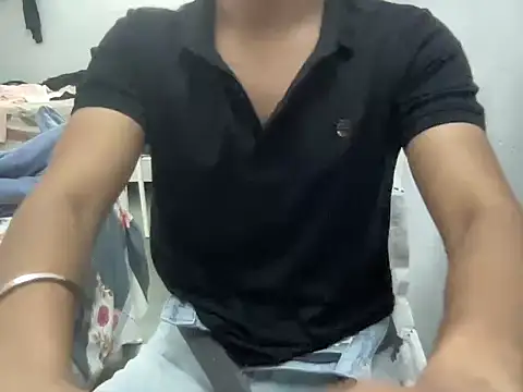 Snapshot of Isamperry69 chatting on November 1, 2025, 6:08 am Isamperry69 online show from November 1, 2025, 6:08 am