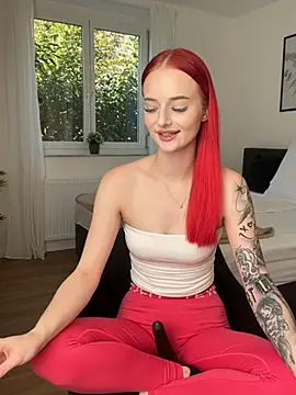 Snapshot of kimkatyrides chatting on March 20, 2026, 1:45 pm kimkatyrides online show from March 20, 2026, 1:45 pm