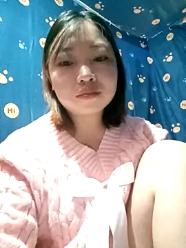 julybe online show from November 30, 2025, 4:46 am