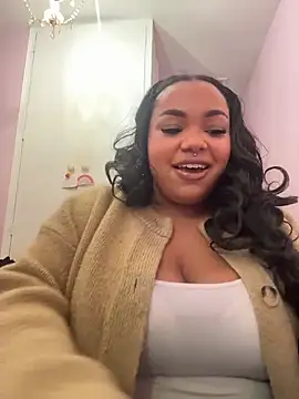 Snapshot of kennedylorel chatting on November 6, 2025, 10:36 pm kennedylorel online show from November 6, 2025, 10:36 pm