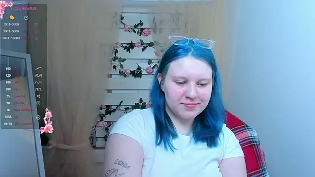 FoxPlayXX online show from May 7, 2026, 6:33 pm