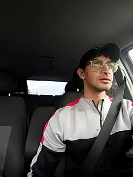 Snapshot of KaTorino chatting on October 30, 2025, 7:28 am KaTorino online show from October 30, 2025, 7:28 am