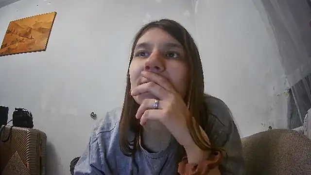 Snapshot of Zizi_Zuzu chatting on November 13, 2025, 7:07 pm Zizi Zuzu online show from November 13, 2025, 7:07 pm