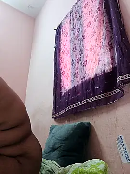 Snapshot of pujapujarrrr chatting on November 23, 2025, 6:01 am pujapujarrrr online show from November 23, 2025, 6:01 am