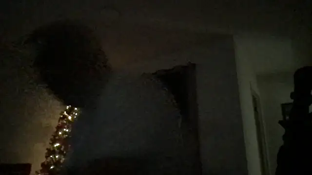 ezrah23 online show from December 18, 2025, 5:50 pm