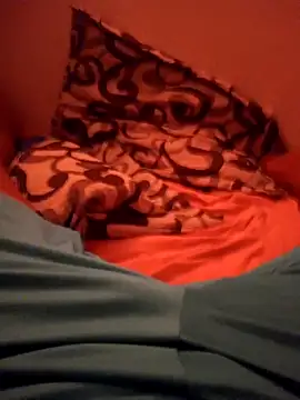 loboalfa2030 online show from December 2, 2025, 3:30 am