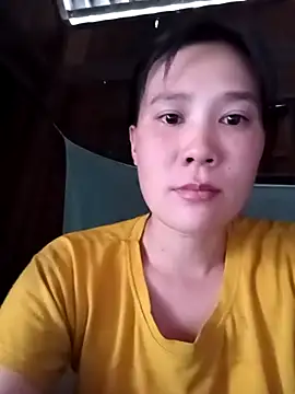 Snapshot of -Lana-123 chatting on October 30, 2025, 4:11 am -Lana-123 online show from October 30, 2025, 4:11 am