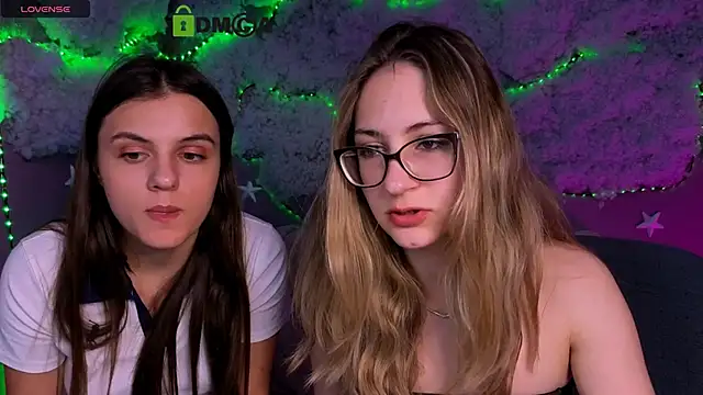 lisa dark  online show from May 22, 2026, 8:18 pm