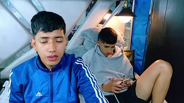 darwinandbrayann online show from January 13, 2026, 5:44 am