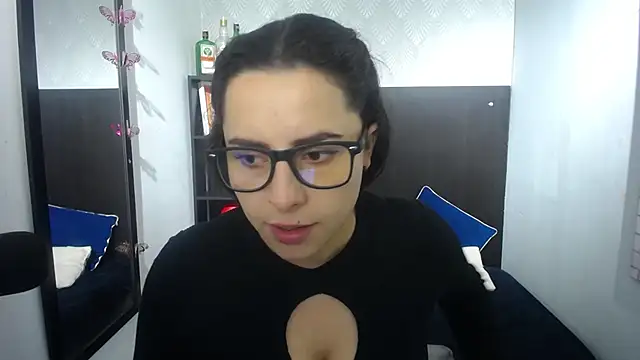 Snapshot of adara_sky chatting on November 4, 2025, 7:06 pm adara sky online show from November 4, 2025, 7:06 pm