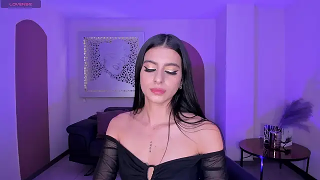 BellaConnorX online show from April 25, 2026, 4:04 am