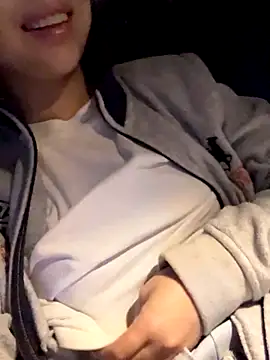 Snapshot of limkiss chatting on October 31, 2025, 12:46 pm limkiss online show from October 31, 2025, 12:46 pm