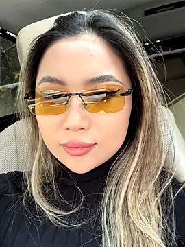 Snapshot of limkiss chatting on November 6, 2025, 8:07 am limkiss online show from November 6, 2025, 8:07 am