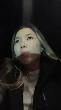 Snapshot of limkiss chatting on November 25, 2025, 12:16 pm limkiss online show from November 25, 2025, 12:16 pm