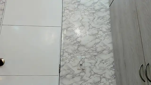 DIRTY MIIA  online show from January 16, 2026, 1:26 pm