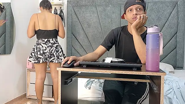 DamianandEva online show from February 5, 2026, 1:07 pm