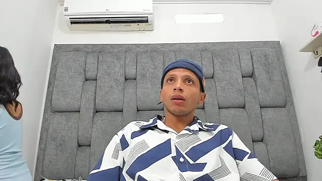 DamianandEva online show from August 6, 2026, 1:17 pm