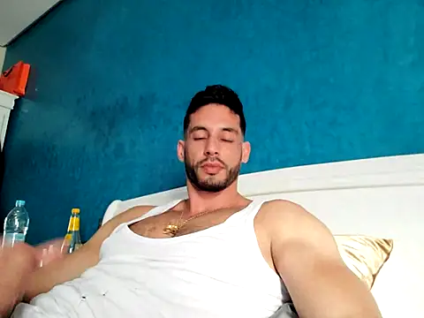 Snapshot of Lust_shark chatting on June 18, 2026, 6:02 pm Lust shark online show from June 18, 2026, 6:02 pm