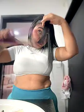 Snapshot of Natural_BIGASS_Nina chatting on November 19, 2025, 10:04 am Natural BIGASS Nina online show from November 19, 2025, 10:04 am