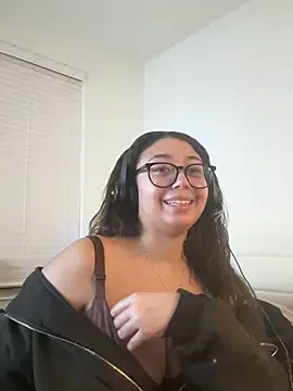 Snapshot of minha_baby chatting on February 15, 2026, 7:51 am minha baby online show from February 15, 2026, 7:51 am