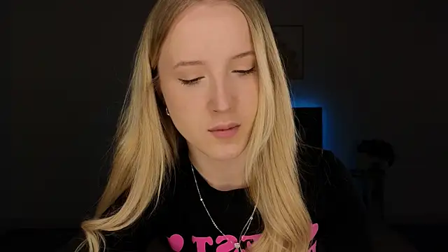 adele armass online show from May 1, 2026, 8:58 pm