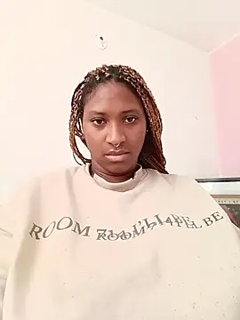 Snapshot of EvonyFoxxx chatting on June 14, 2026, 6:20 pm EvonyFoxxx online show from June 14, 2026, 6:20 pm