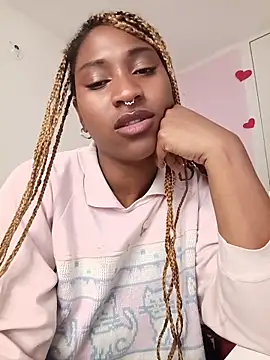 Snapshot of EvonyFoxxx chatting on June 20, 2026, 4:17 am EvonyFoxxx online show from June 20, 2026, 4:17 am